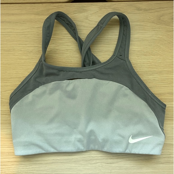 NIKE! Sports bra